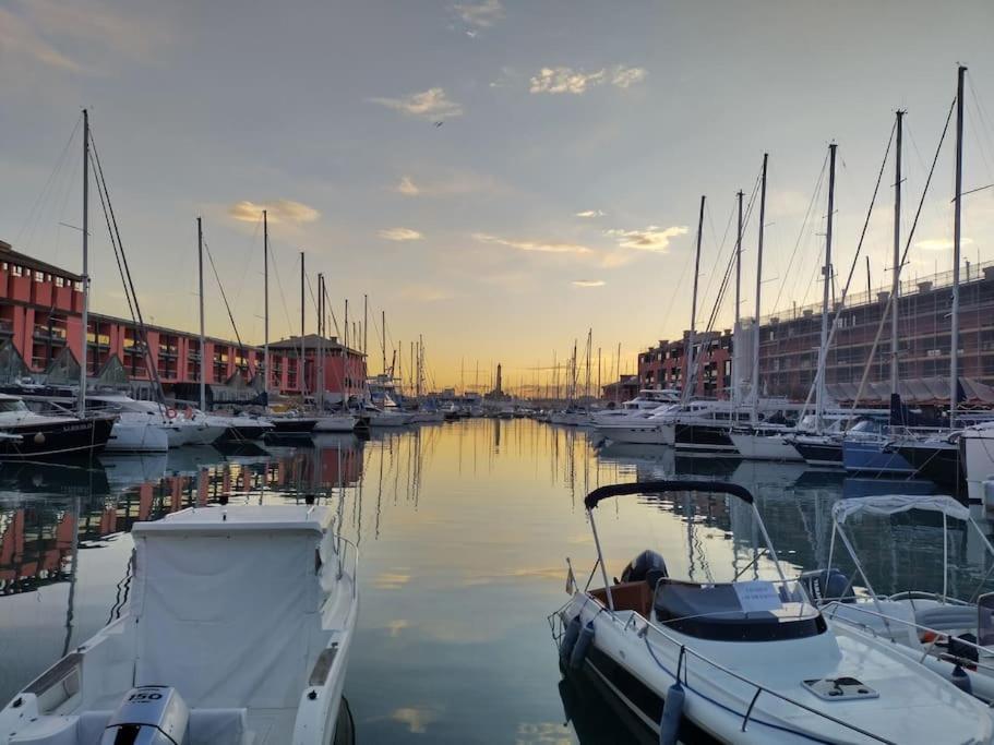 Casaviva - Bilo With Patio In Genova San Teodoro Apartment ภายนอก รูปภาพ